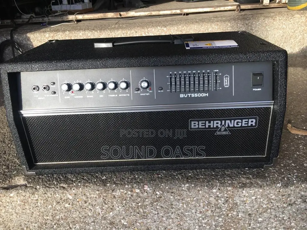 Behringer Ultrabass BVT5500H 550W Bass Amp Head