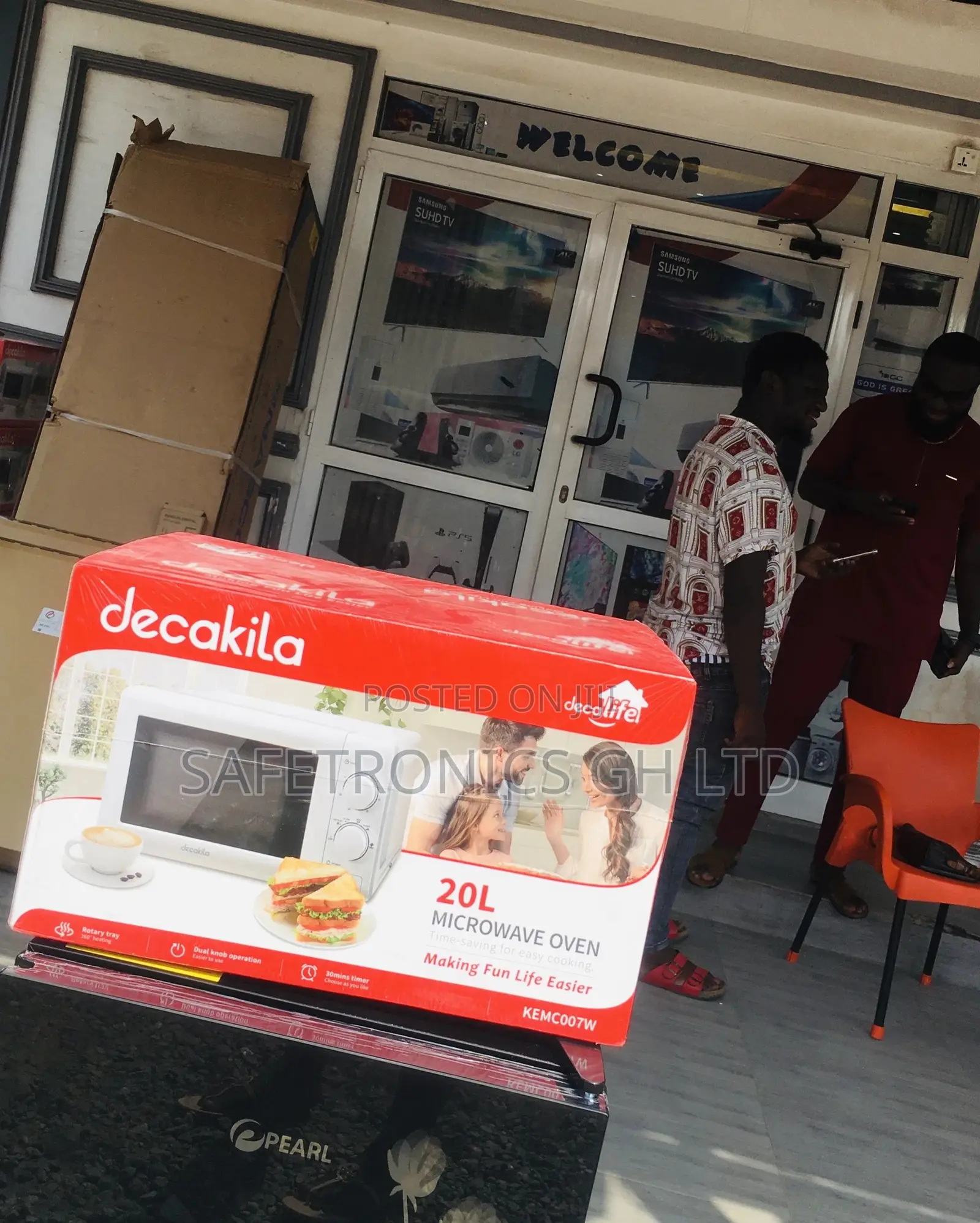 White 20 Liters Electric Decakila Countertop Microwave