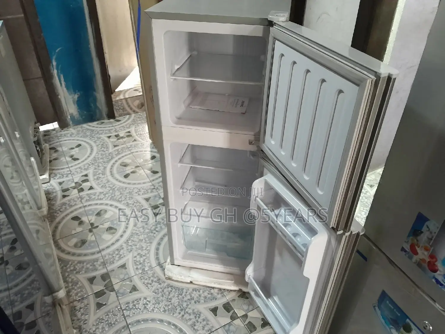 Fresh in Box Asano Refrigerator
