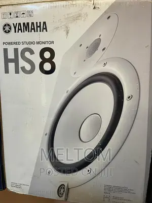 Yamaha Hs8 8inches Powdered Studio Monitor