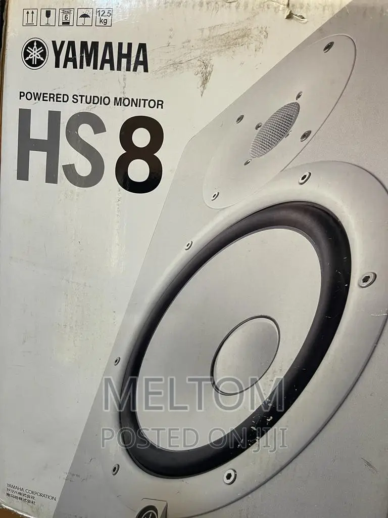Yamaha Hs8 8inches Powdered Studio Monitor