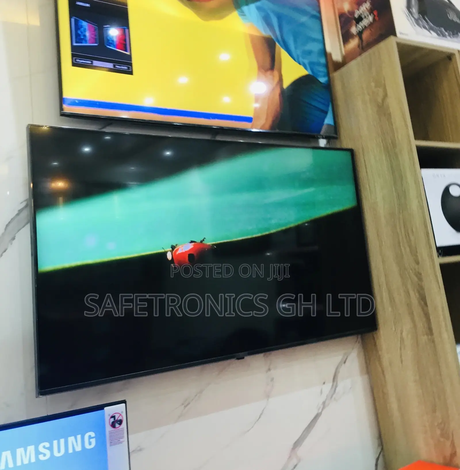 Samsung Electric Smart Black 50 Inches AU90 Glossy LED Tv