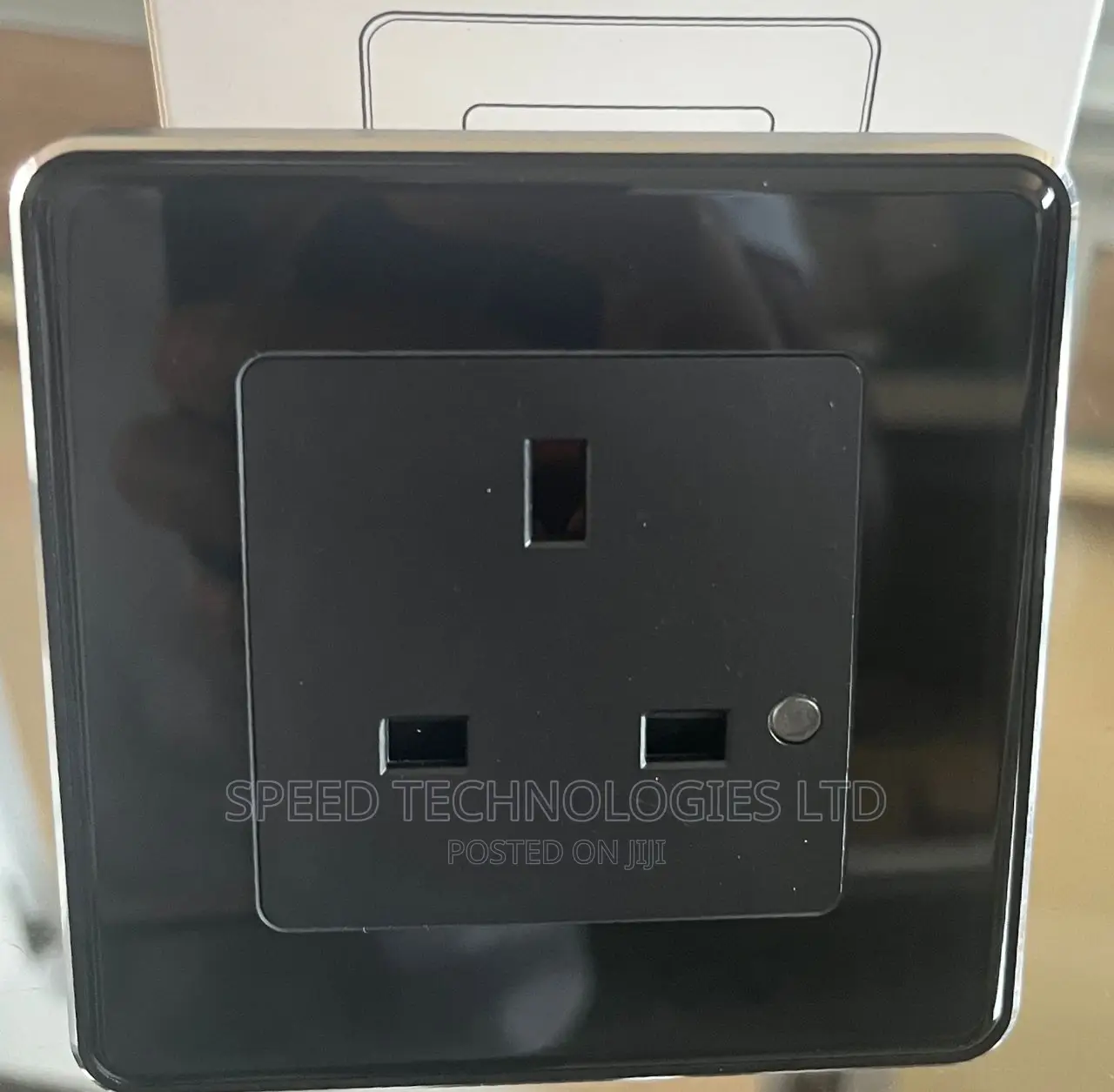 Smart Wall Socket - Single