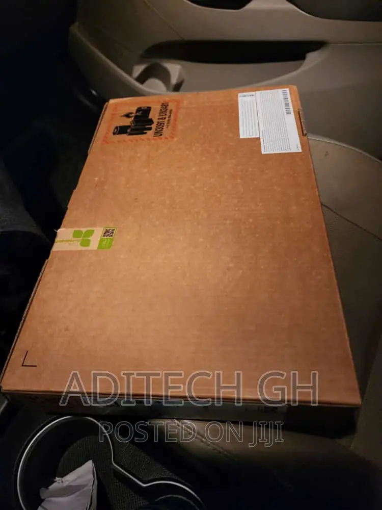 New Laptop Lenovo Thinkpad X1 Yoga 16GB Intel Core I7 SSD 256GB