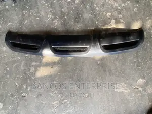 Hyundai Santa Fe 2013/2014 Lower Bumper Moulding