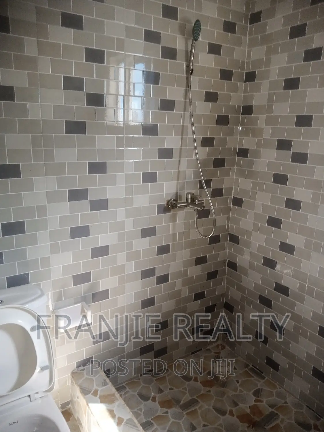1bdrm Apartment in Franjie Realty, Kasoa for rent