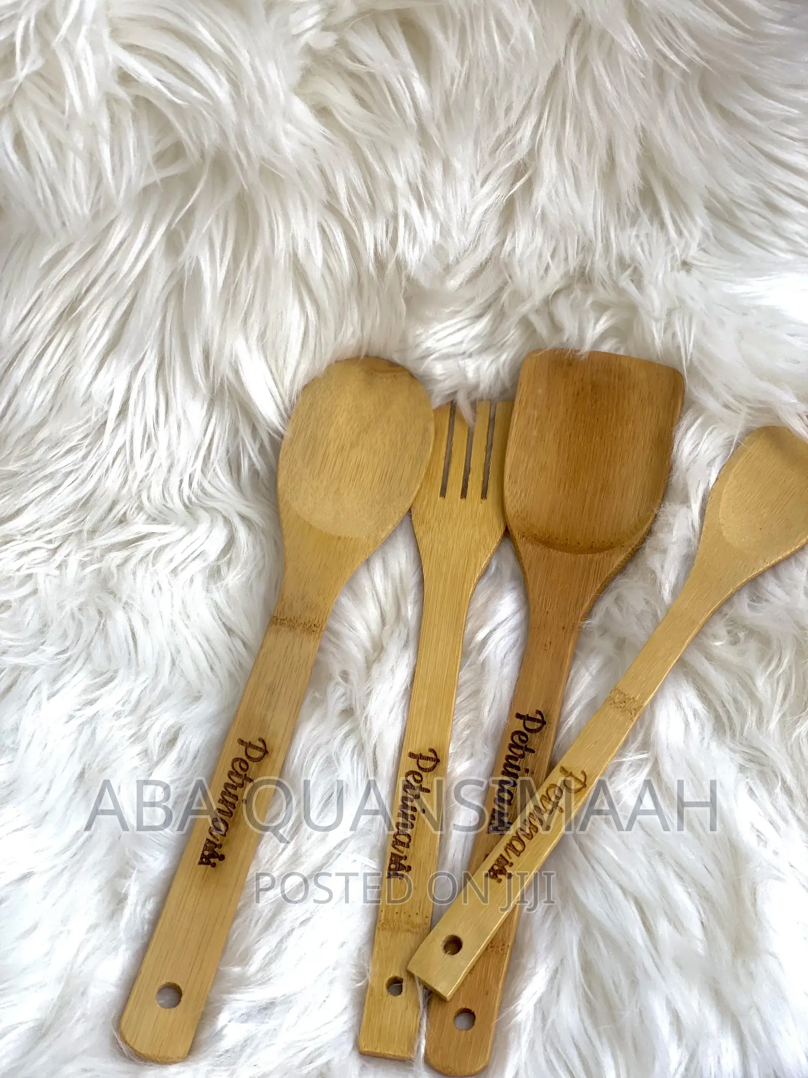 Customized Magic Mug,Bottles,Kitchen Spoons and a Glass Cup