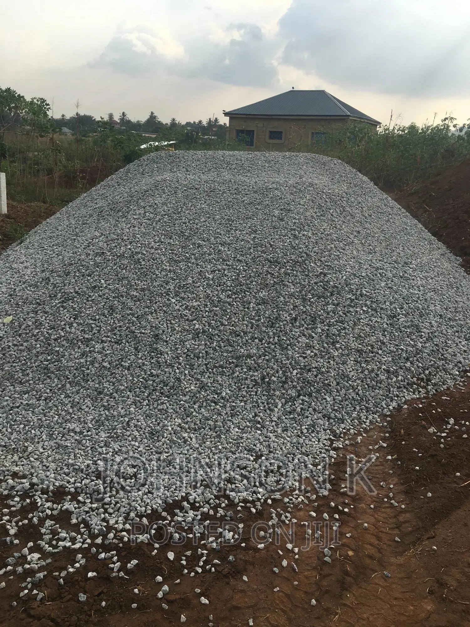Quality Gravels ,Chippings Sand , Sand and Stones for Sale