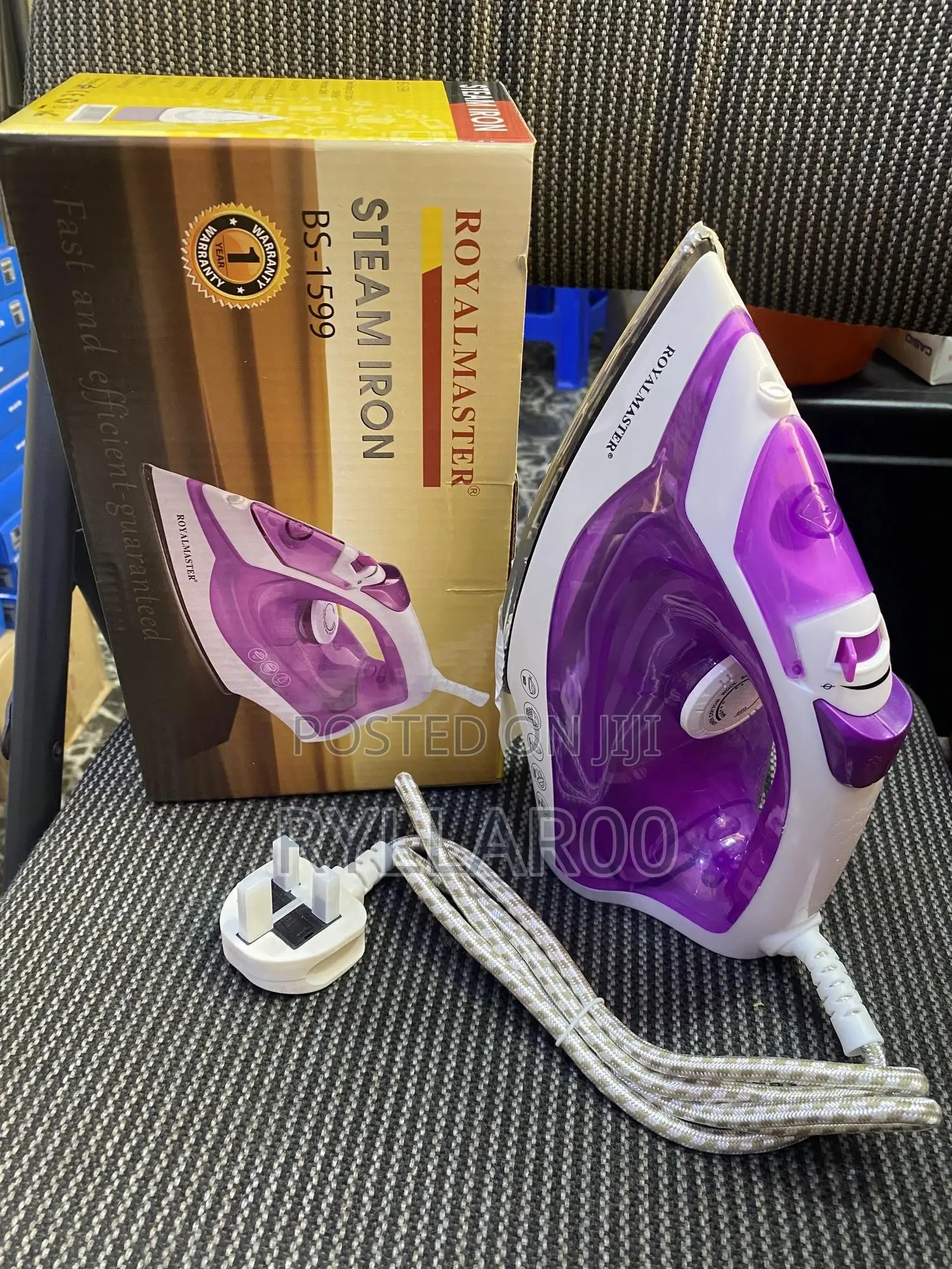 Steam Iron Royal Master
