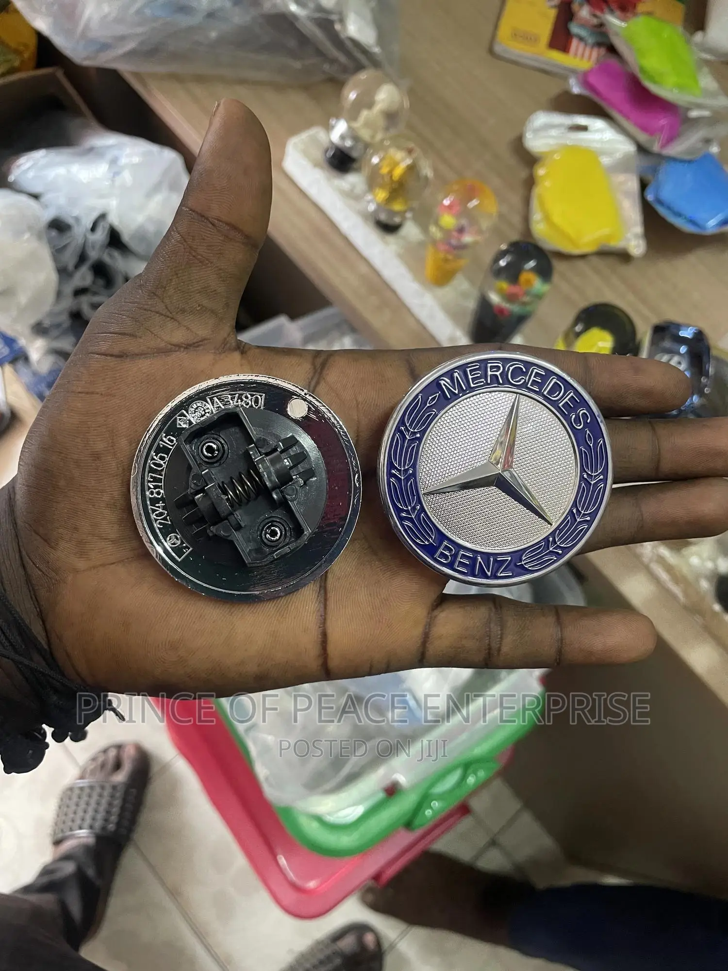 Benz Bonnet Crown Flat