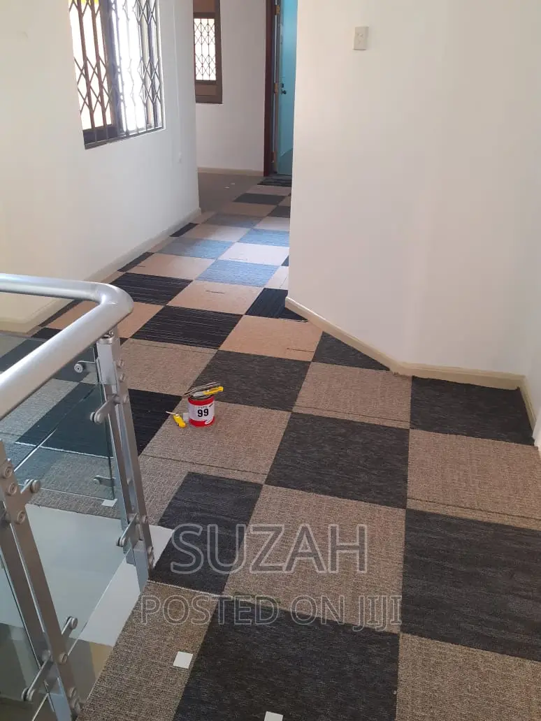 Woolen Tile Carpet