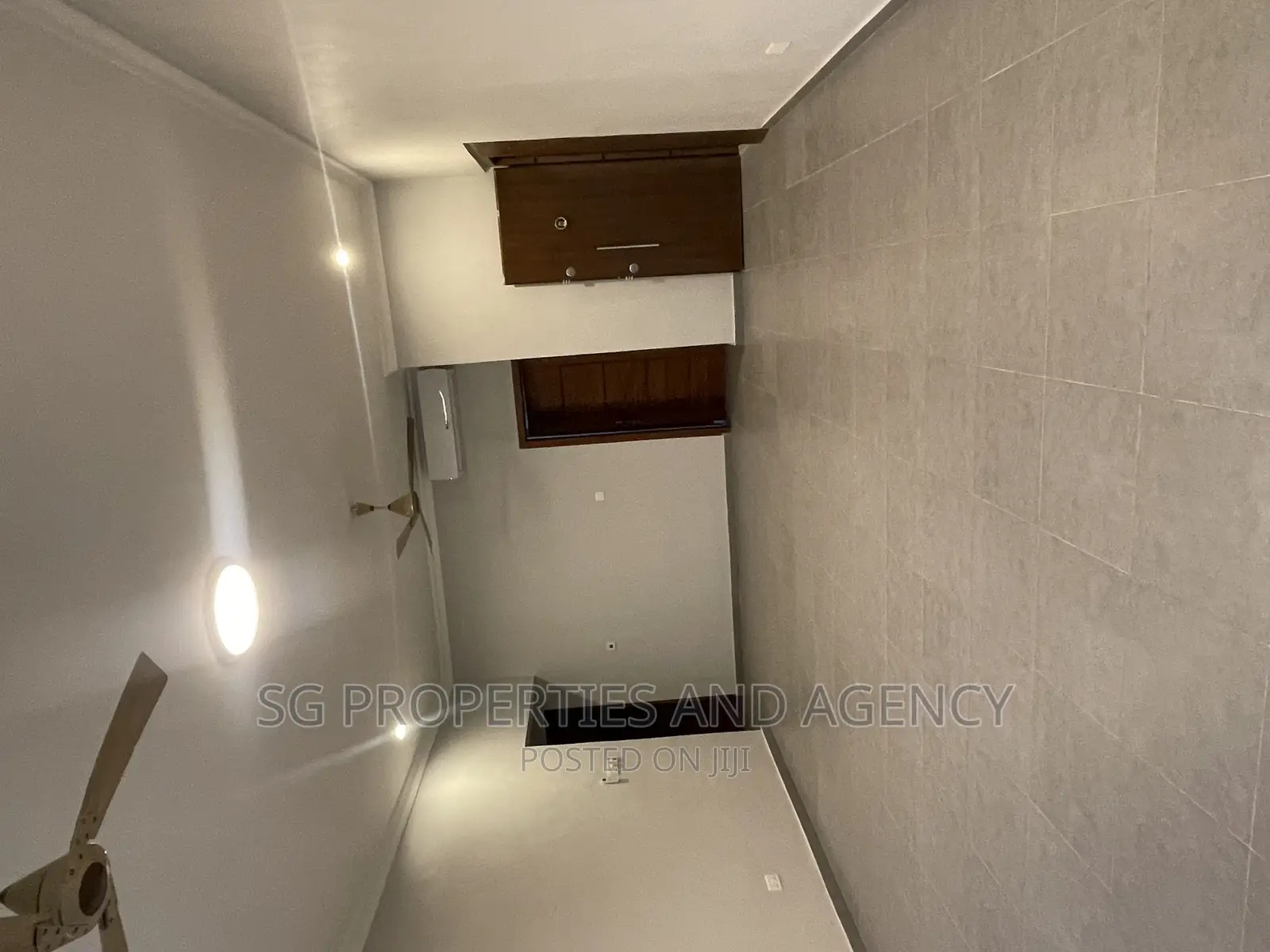 2bdrm Apartment in Spintex for rent