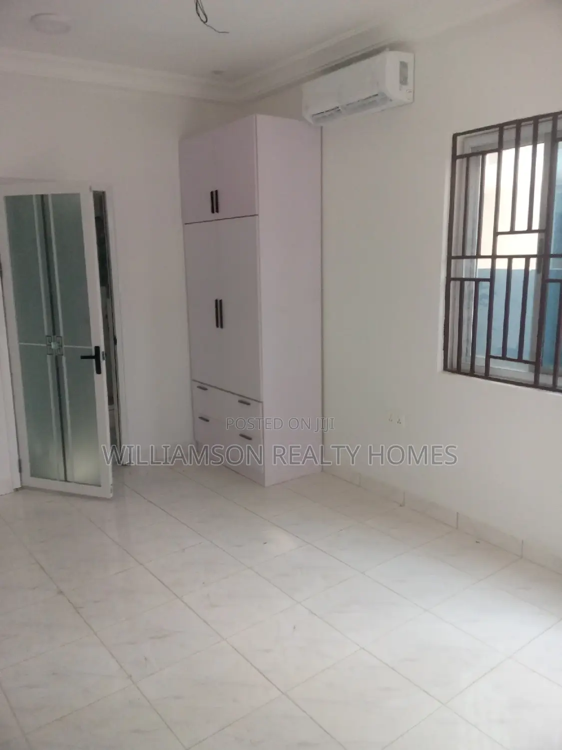 4bdrm House in Community 18 Area, Spintex for sale