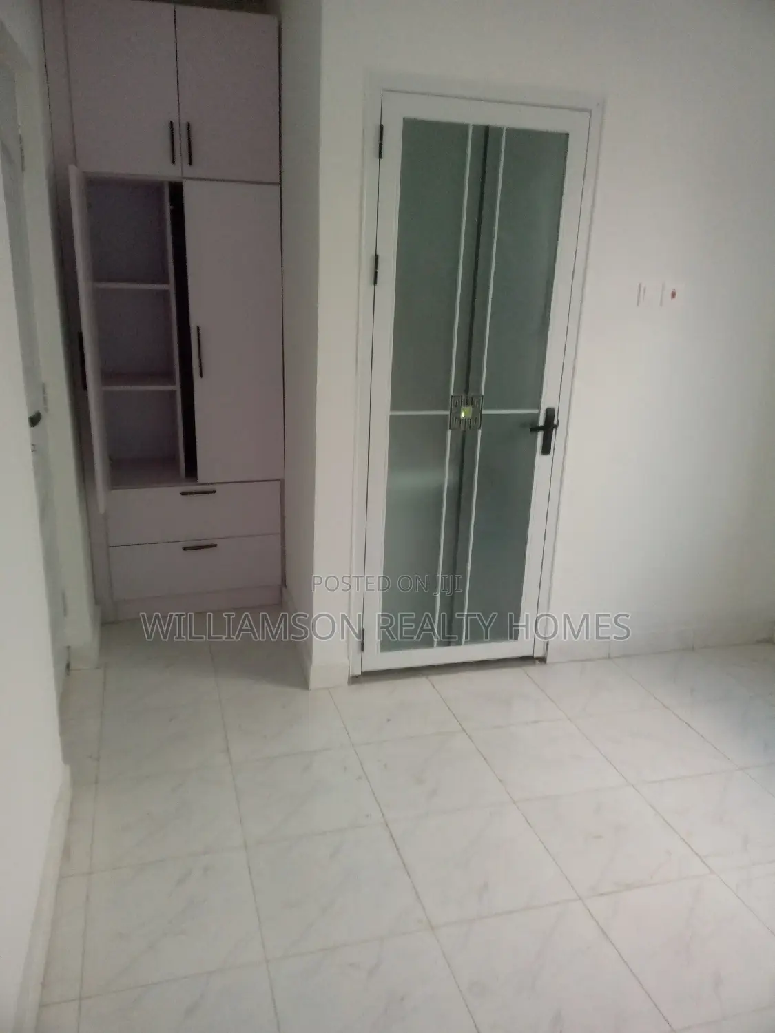 4bdrm House in Community 18 Area, Spintex for sale