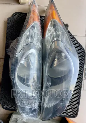 Hyundai Elantra Headlight 2010,2011,2012,2013,2014,2015,2016