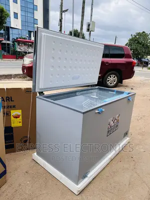 200L Chest Freezer Single Door Pearl PCF-240