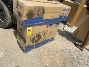 Bruhm Split R410 Gas Bruhm 2.5hp AC White 