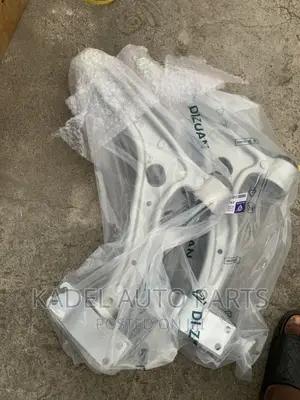 Mercedes-Benz A200. A250 W176.W246. Cla250. Cla200 Lower Arm