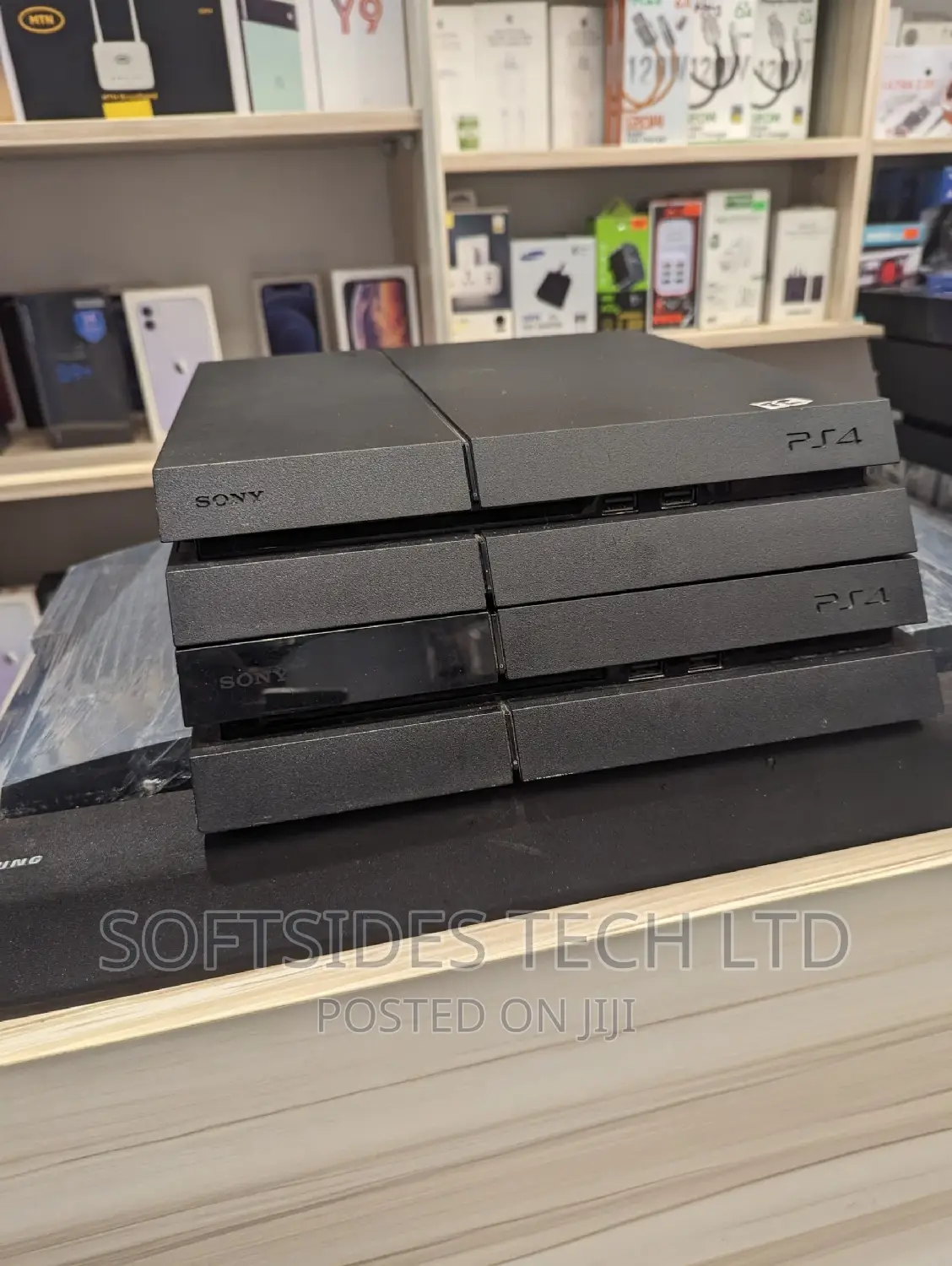 Original Uk Used Playstation 4 With Controller Accesories