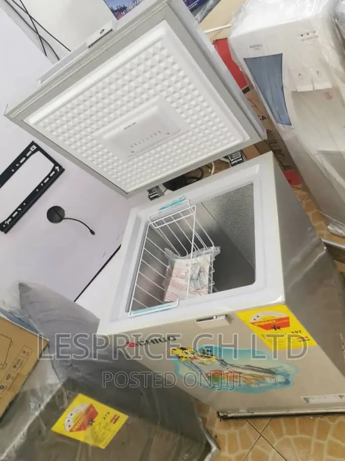 Affordable Chigo 93L Chest Freezer