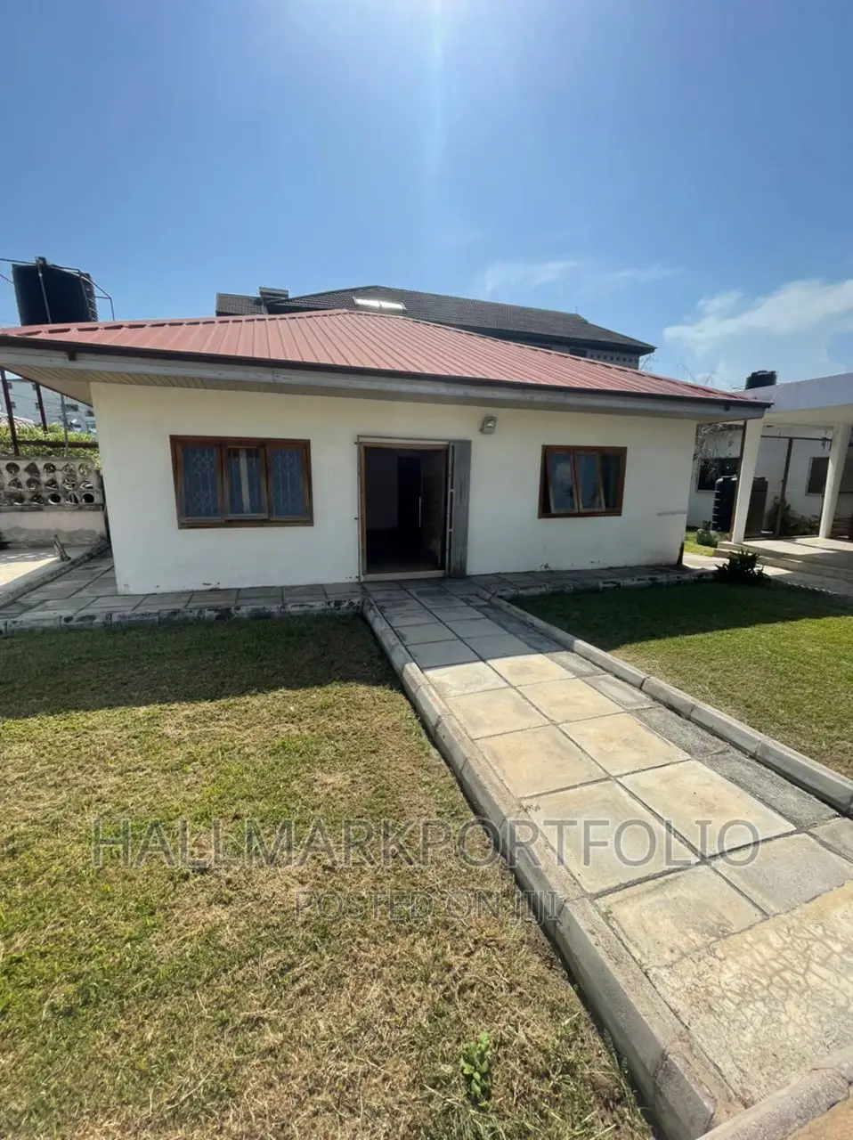 0.25 Acres of Land for Sale at Labone