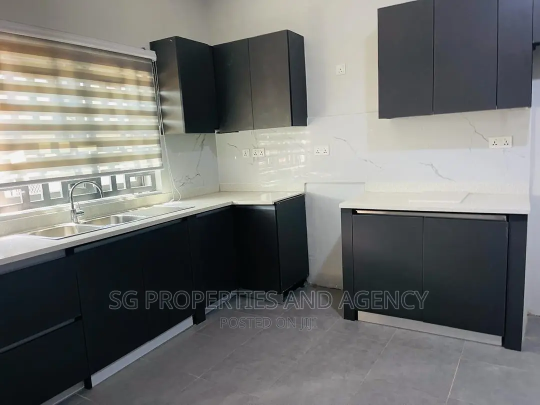 2bdrm Apartment in Lashibi, Spintex for rent