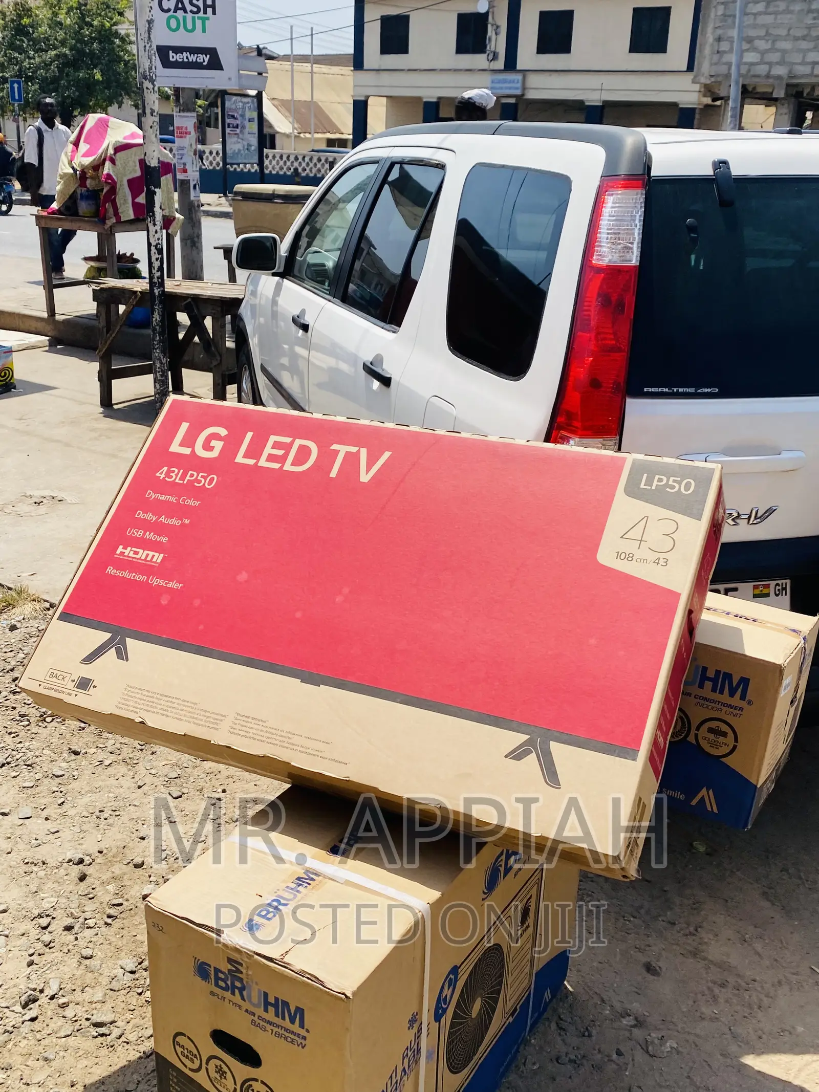 Classic Design LG 43lp500 43 Inch Full HD LED Tv(Black).