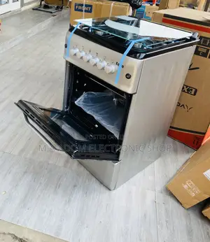 Stainless Steel Ferre 50x55 4 Gas Burner With Glass Lid.