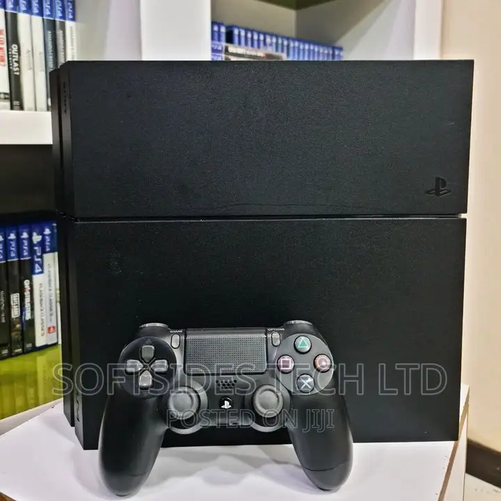 Quality Playstation 4 Standard From Uk, 500gb 1 Controller