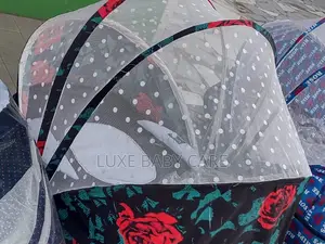 Foldable Baby Bed With Mosquito Net