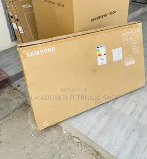 Sealed in Box Samsung 50AU8000 50” Crystal Uhd Smart Tv.