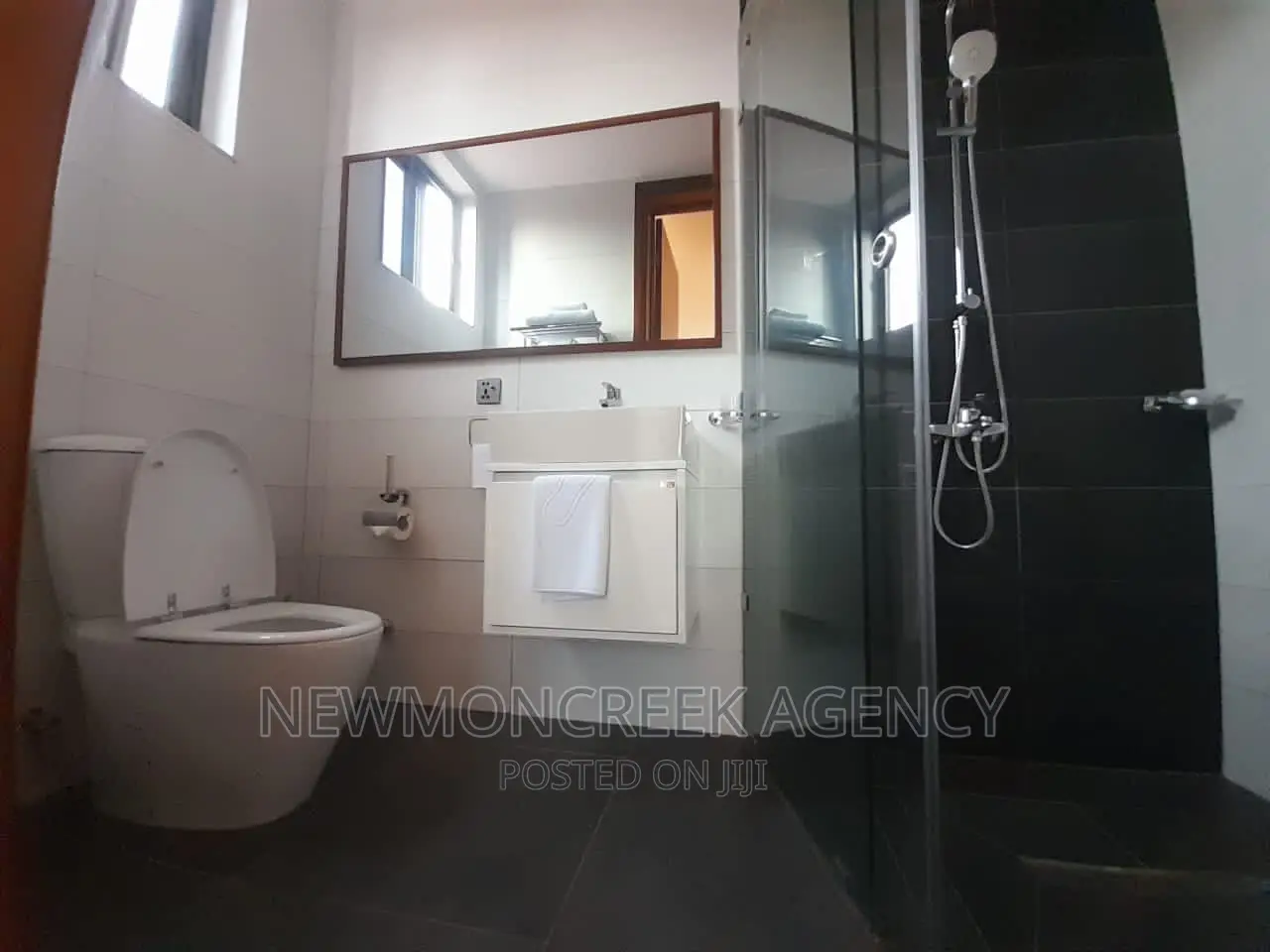 Furnished 2bdrm Apartment in Regimanuel Est.Road, Accra Metropolitan