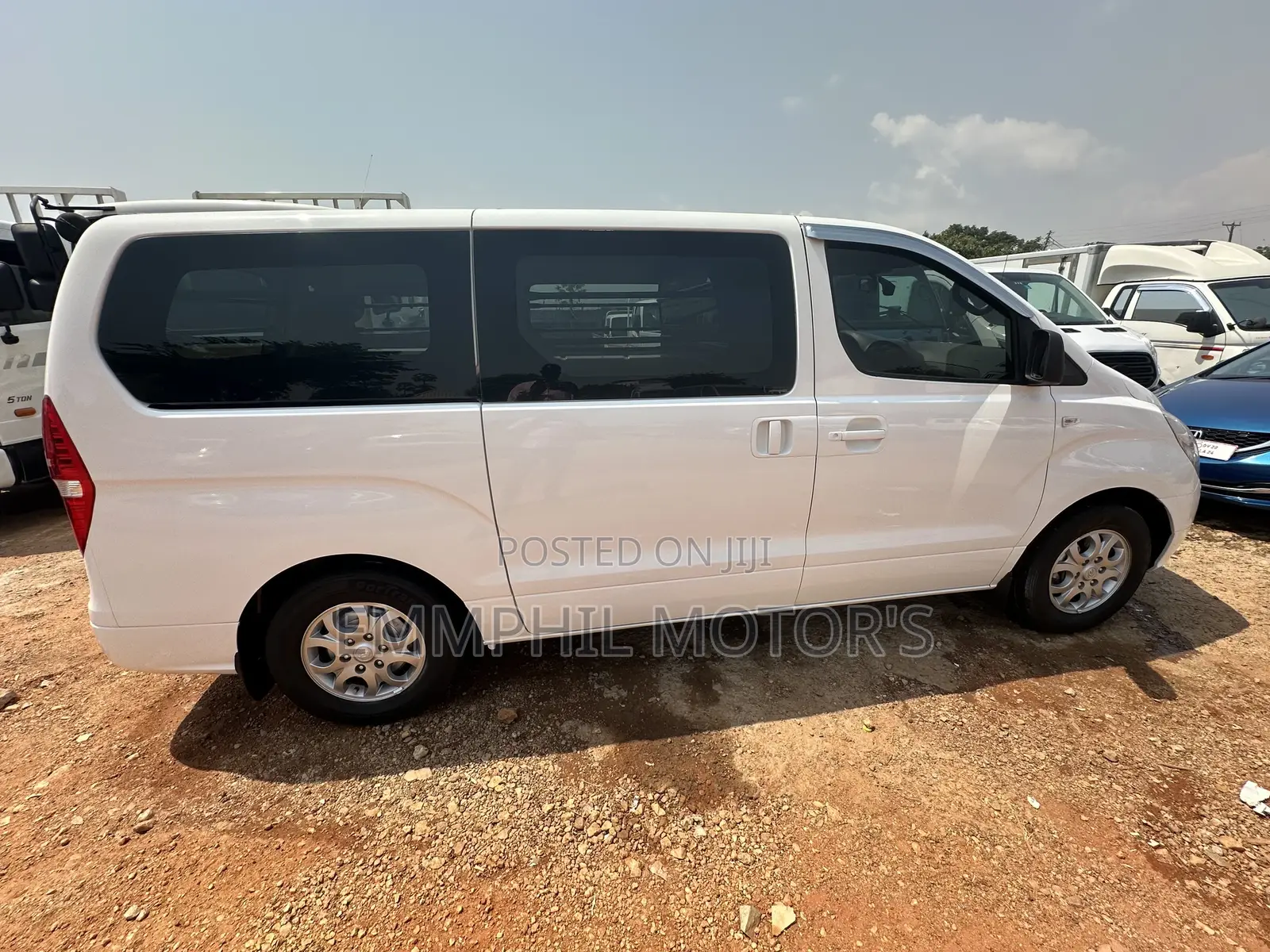 Hyundai Starex 2014 White