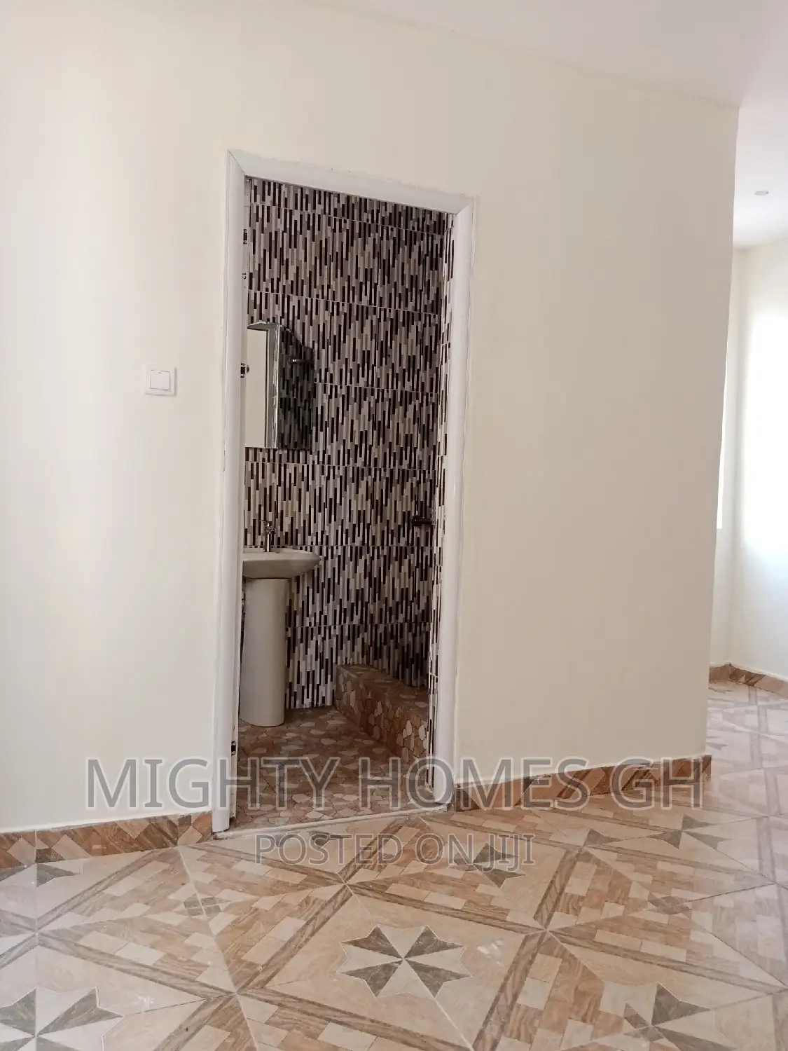 1bdrm Apartment in Mighty Homes, Galilea for rent