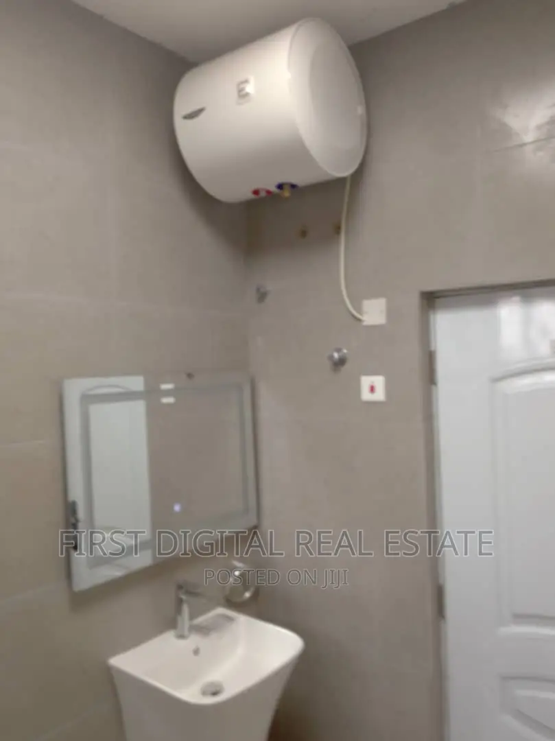 Executive 4 Bedroom for Sale in Kasoa Rock City