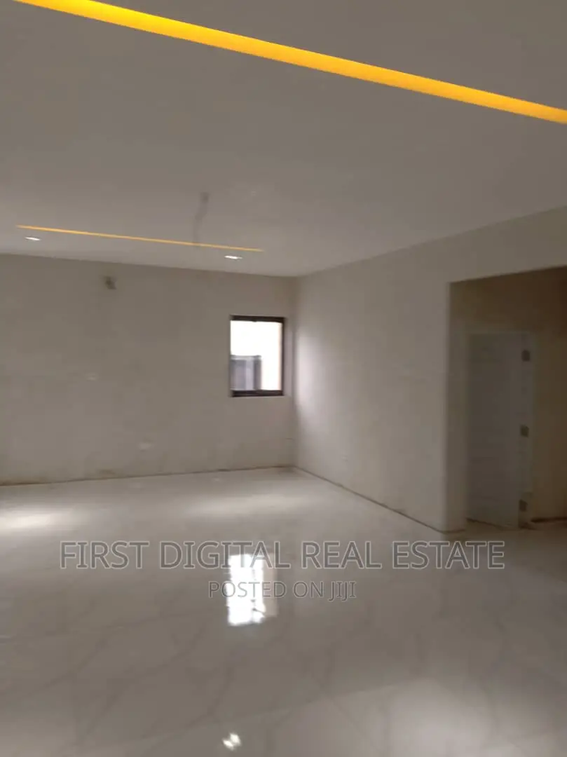 Executive 4 Bedroom for Sale in Kasoa Rock City