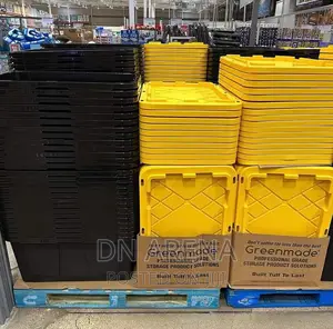 27 Gallons American Tough Storage Container
