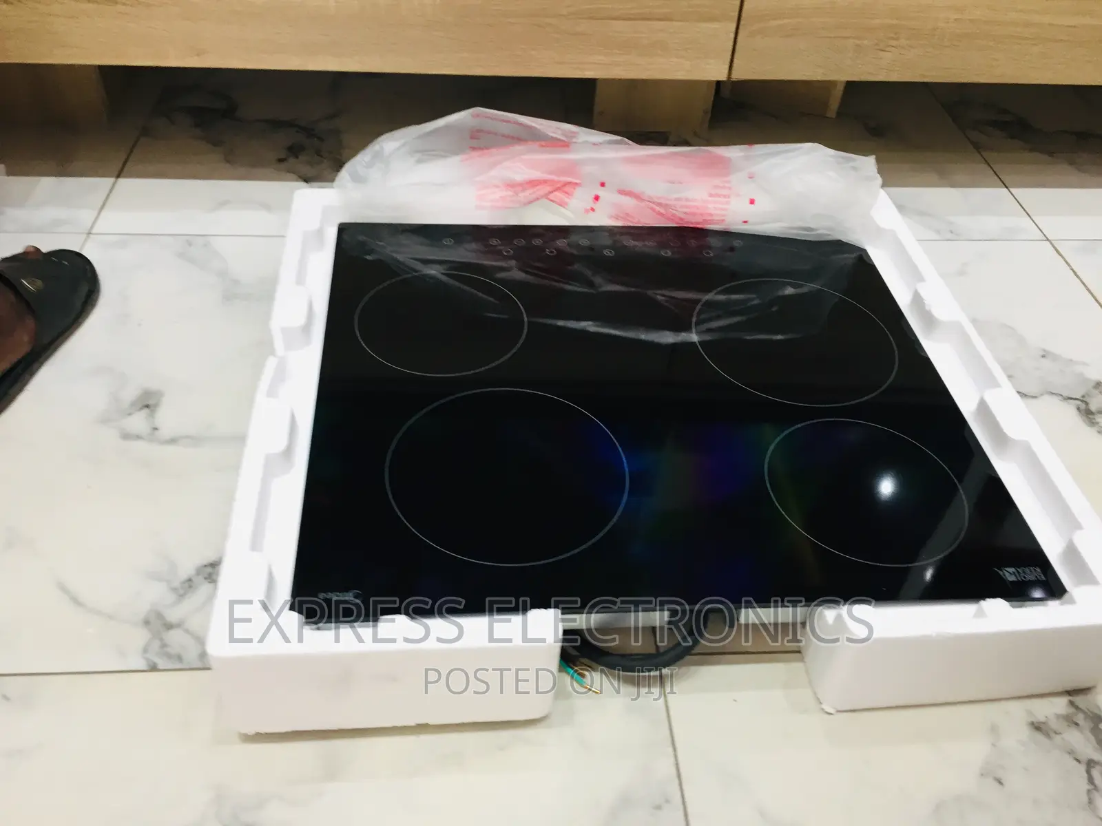Grab Your Favorite MC-HF605 4hob Electric Cooker