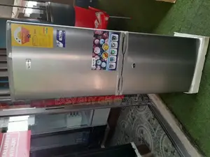 Pearl Freezer/Refrigerator 89L Quality