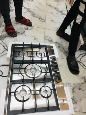 Neatly Sealed 75G50ME 5burner Inbuilt