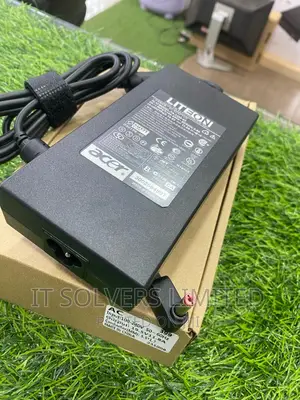 Acer 19v 11.8A Charger