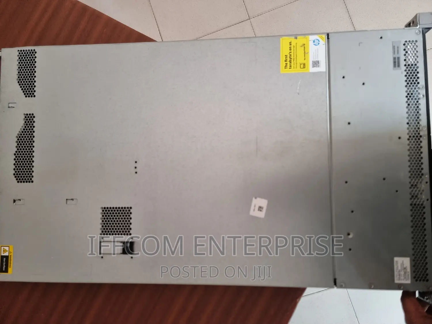 Server HP ProLiant DL360 Gen9 64GB Intel Xeon HDD 500GB