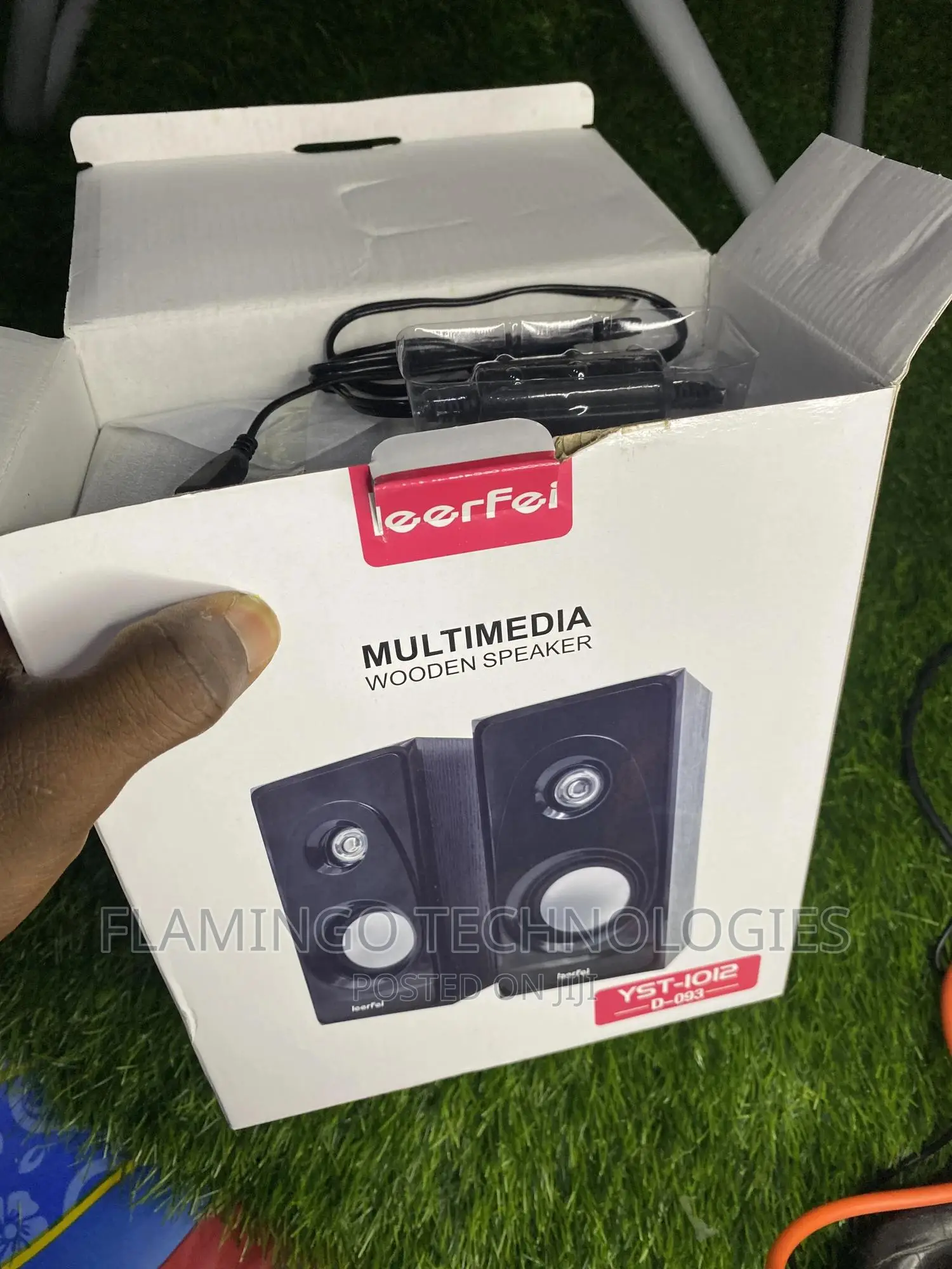 (Computer Speaker)