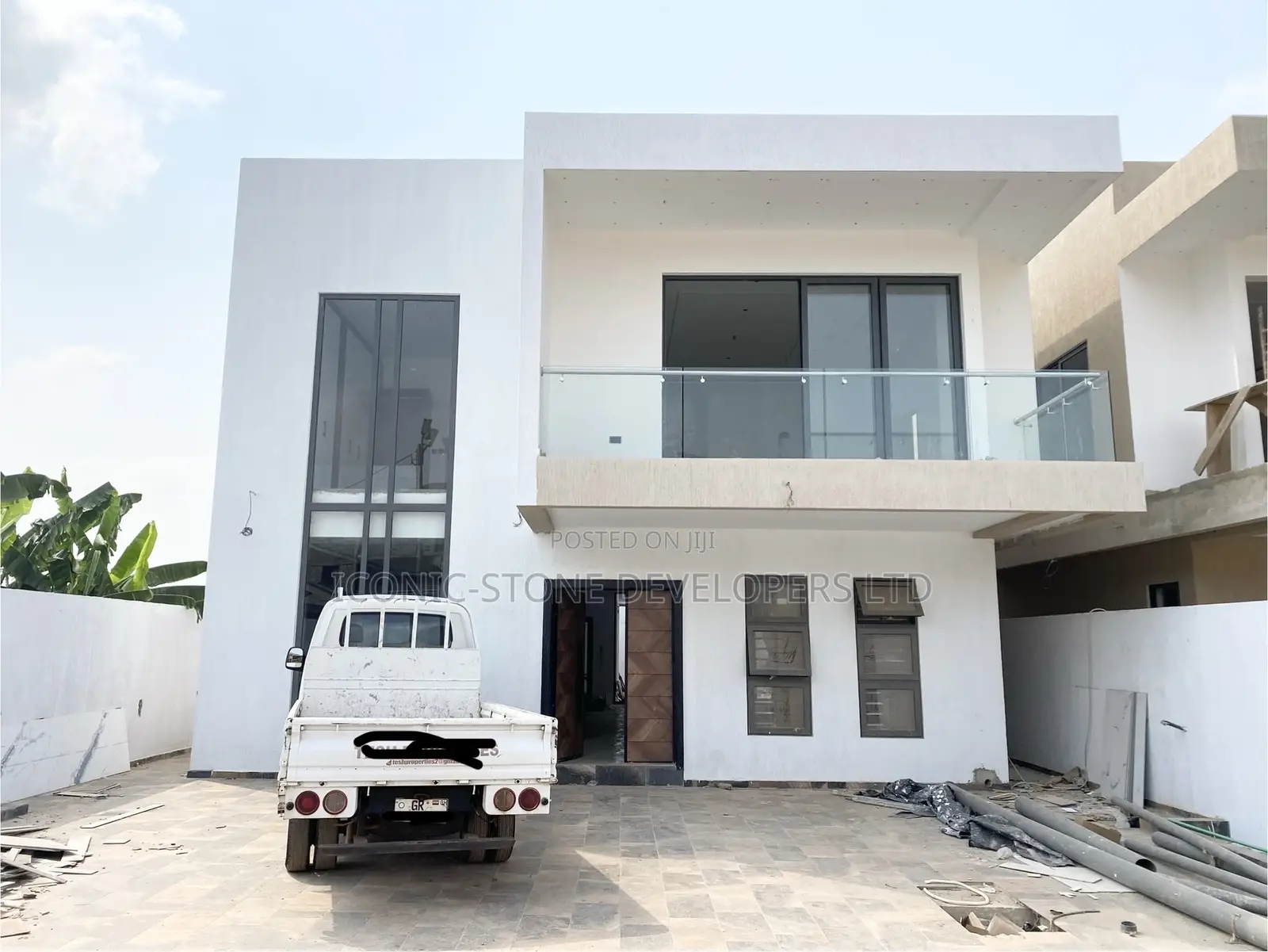 4bdrm Duplex in Adenta for sale