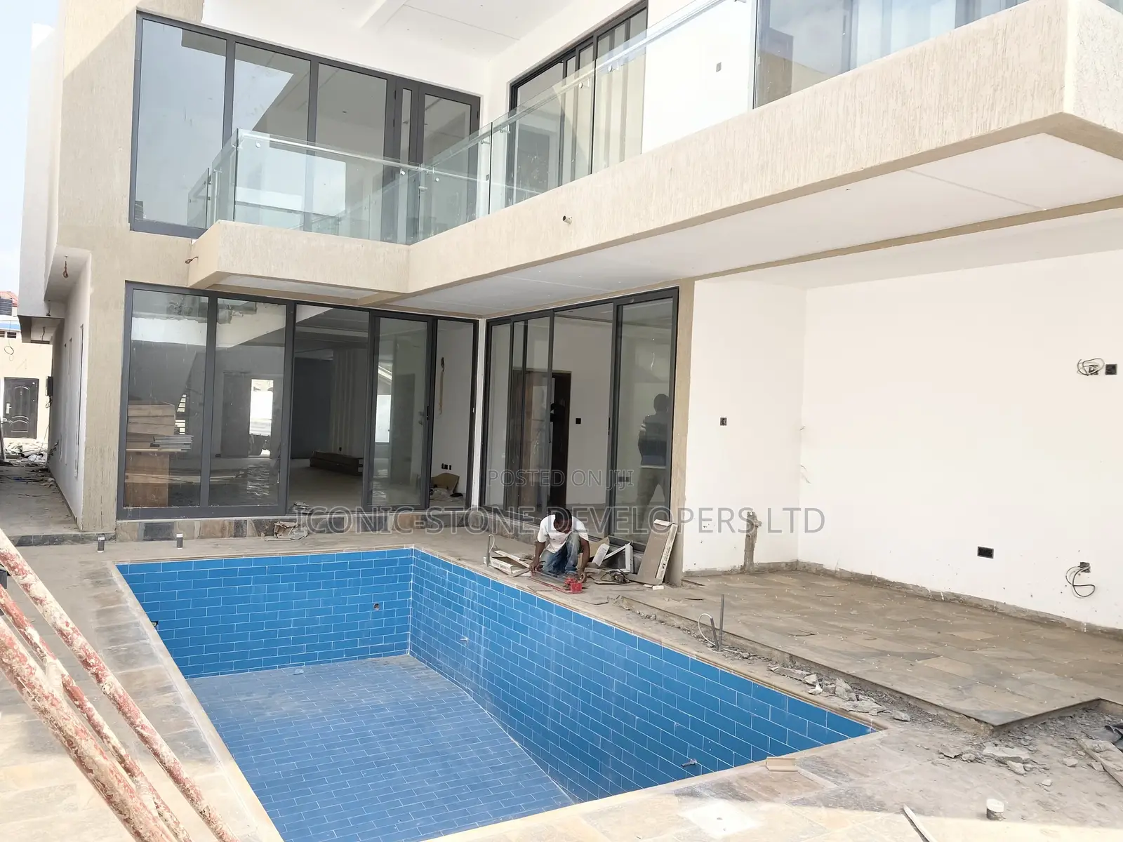 4bdrm Duplex in Adenta for sale
