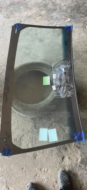 Land Cruiser 300 Windscreen 2020 2021 2022 2023