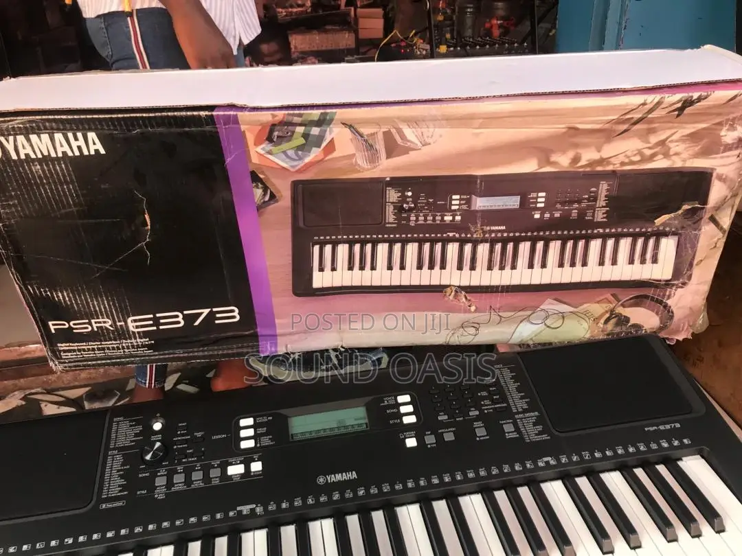 Yamaha PSRE373 61-Key Touch Sensitive Portable Keyboard