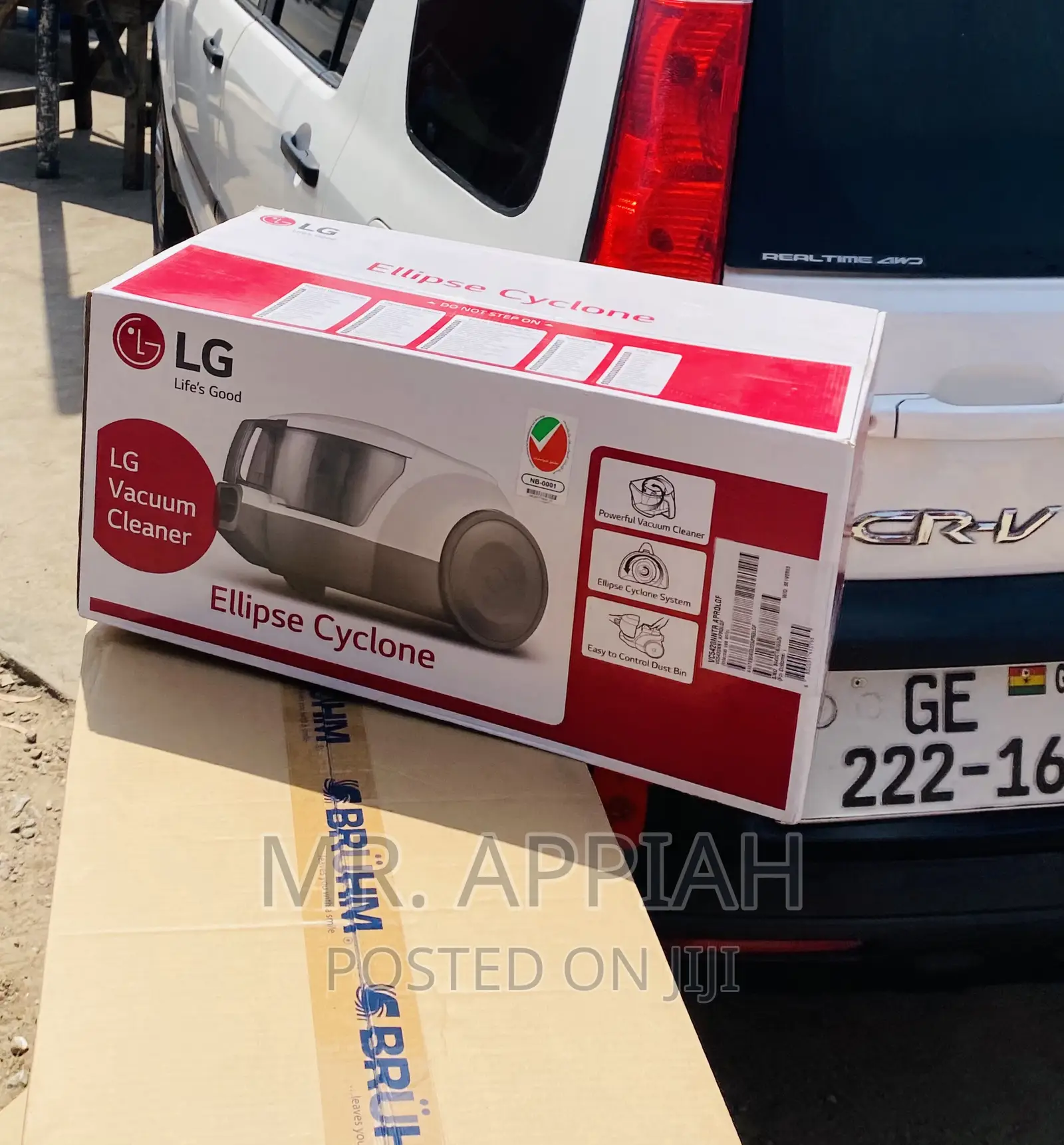 Cost Saving LG Electric Vacuum Cleaner(2000watt).