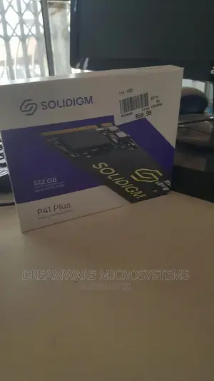 Solidigm SSD