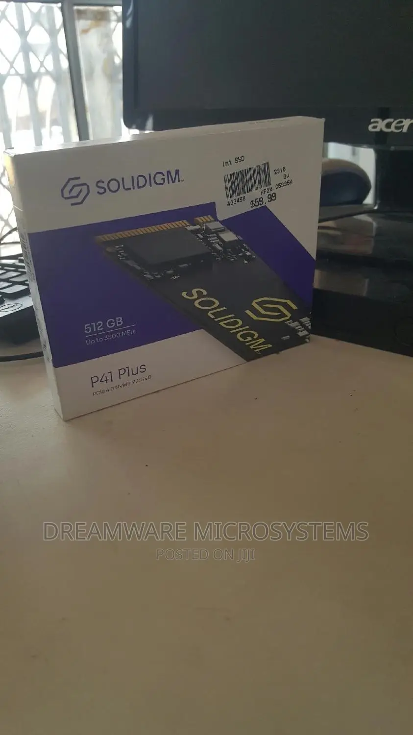 Solidigm SSD